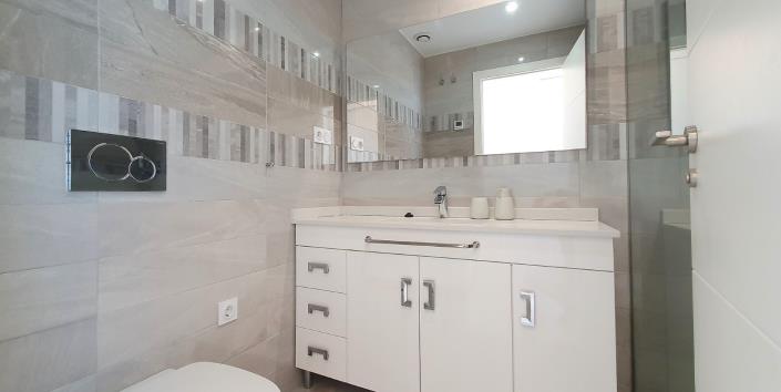 Image No.36-2 Bed Apartment for sale