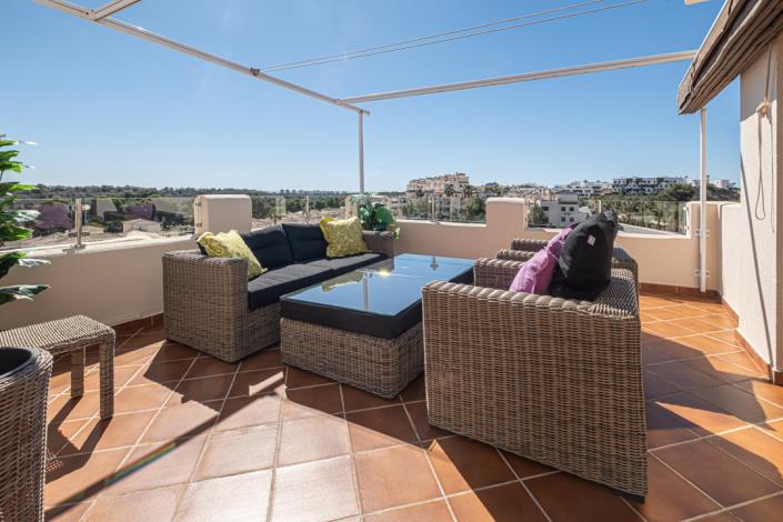 Image No.2-3 Bed Townhouse for sale