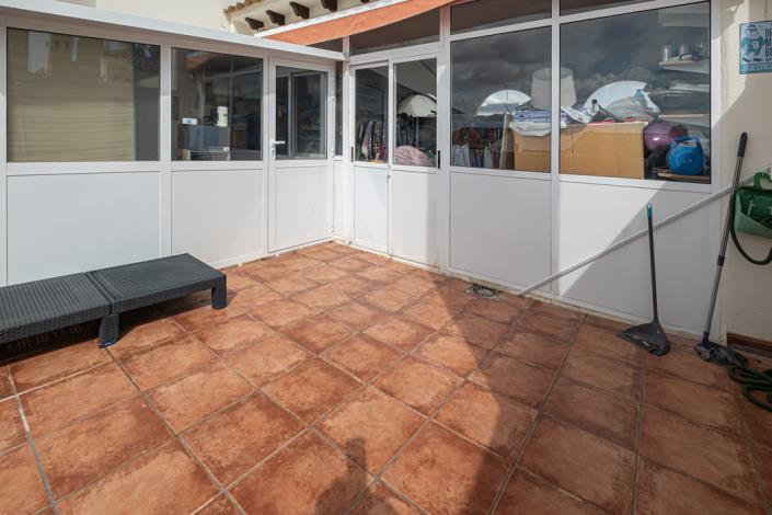 Image No.24-2 Bed Townhouse for sale