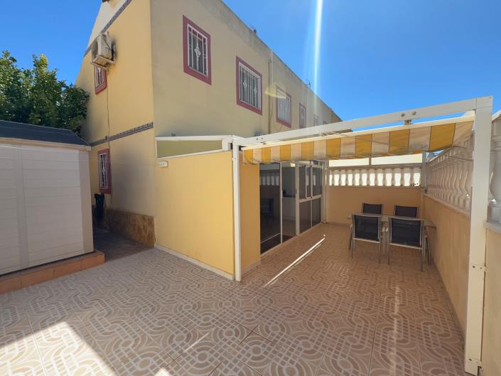 Image No.4-2 Bed Semi-Detached for sale