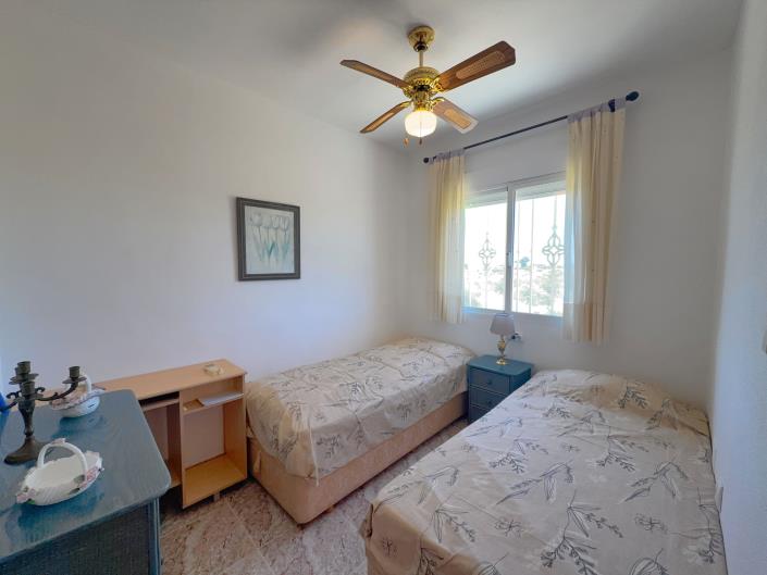 Image No.18-2 Bed Semi-Detached for sale