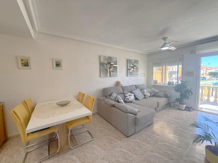 Image No.10-3 Bed Townhouse for sale