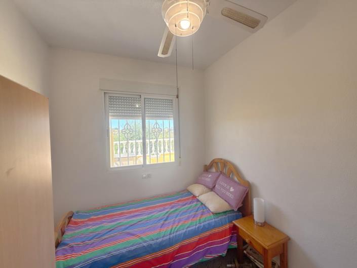 Image No.31-3 Bed Townhouse for sale