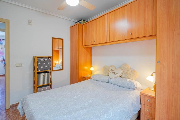 Image No.28-2 Bed Villa / Detached for sale