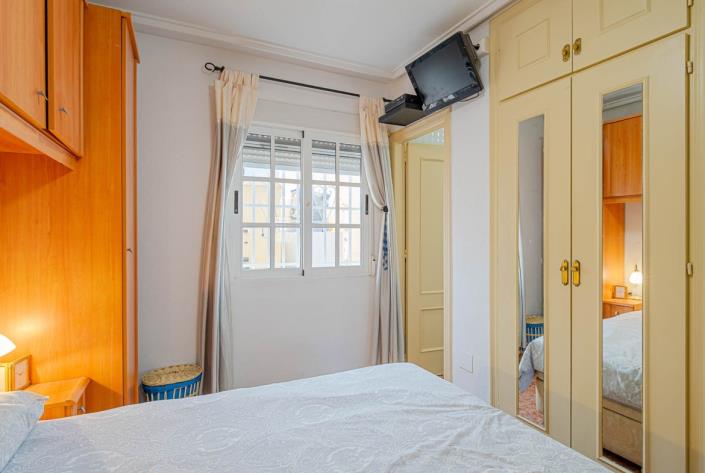 Image No.29-2 Bed Villa / Detached for sale