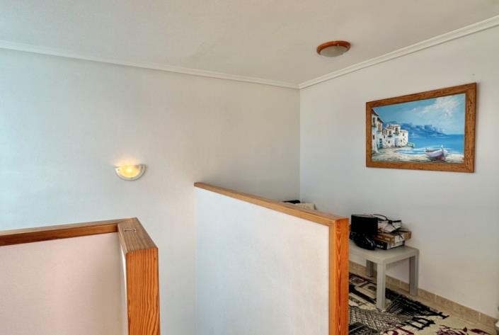Image No.26-2 Bed Townhouse for sale