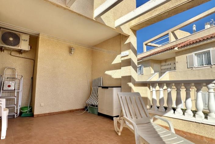 Image No.28-2 Bed Townhouse for sale