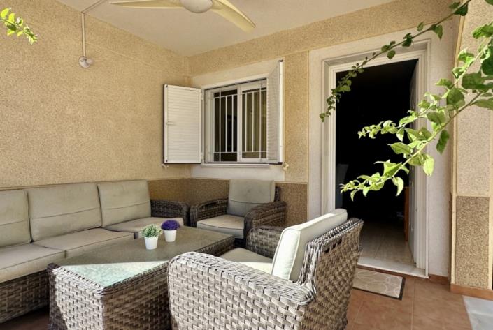 Image No.7-2 Bed Townhouse for sale
