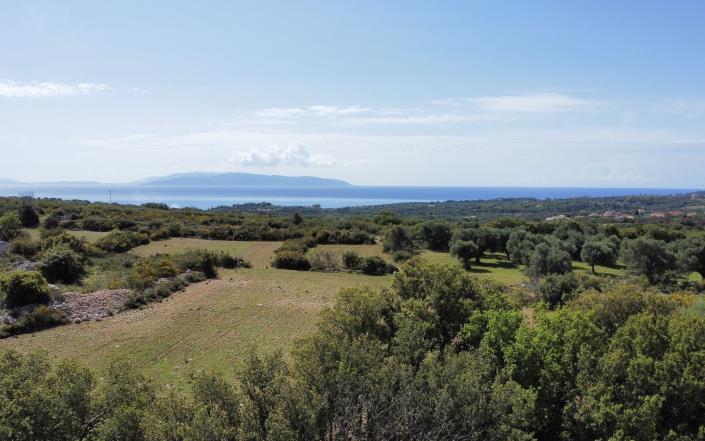 Image No.6-Terrain à vendre à Karavados