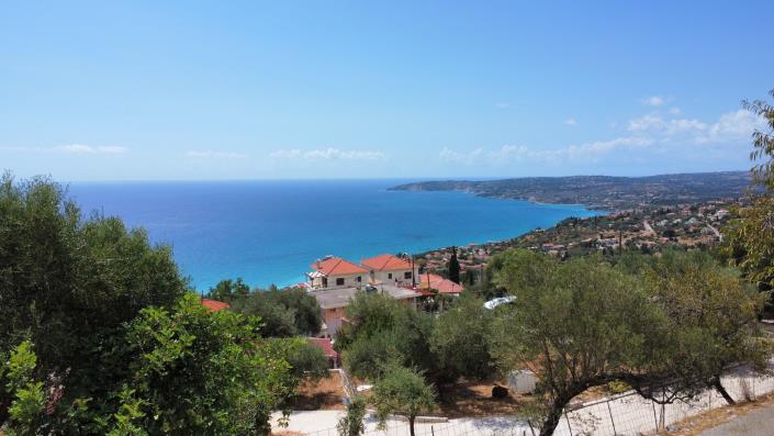 Image No.8-2 Bed Villa for sale