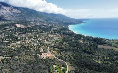 1 - Mousata, Plot
