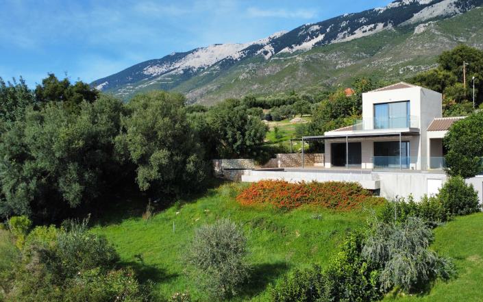 Image No.28-2 Bed Villa for sale