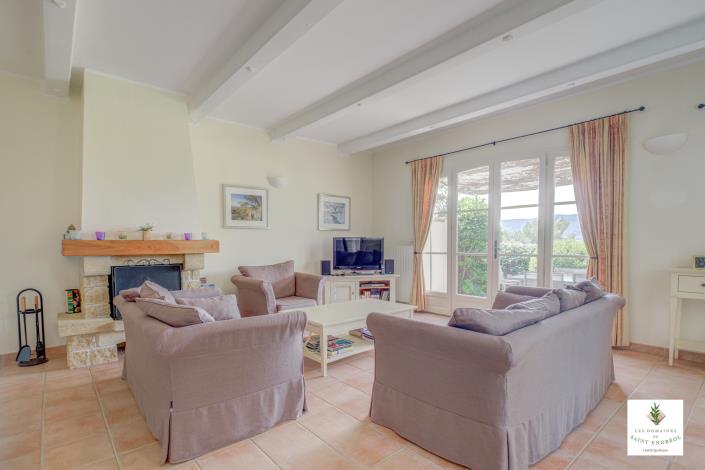 Image No.8-3 Bed House for sale