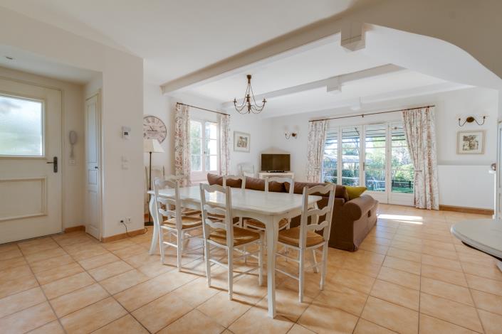 Image No.12-3 Bed House for sale