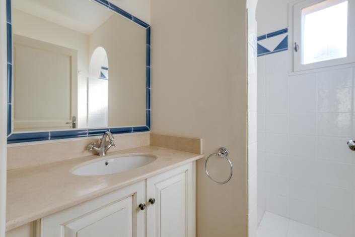 Image No.16-3 Bed House for sale