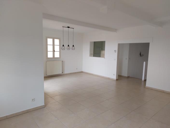 Image No.8-3 Bed Apartment for sale