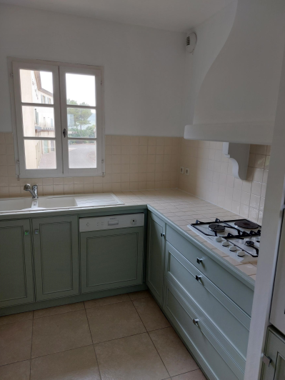 Image No.11-3 Bed Apartment for sale