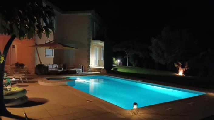 Image No.10-5 Bed Villa for sale