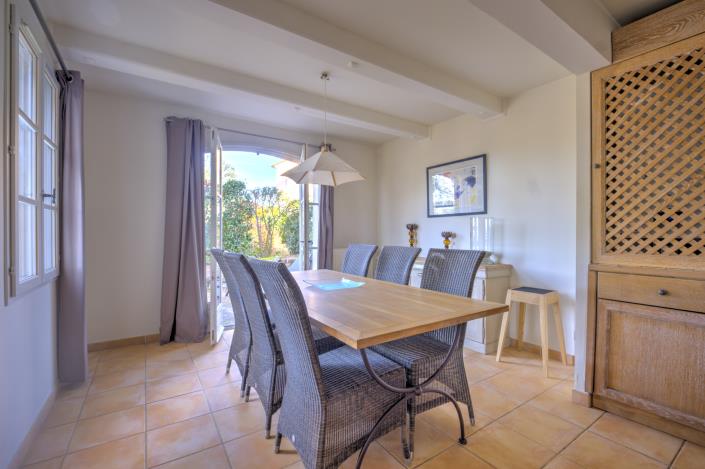 Image No.15-3 Bed House for sale