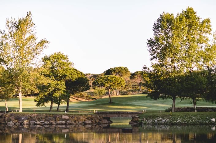 Image No.16-2 Bed Semi-Detached for sale