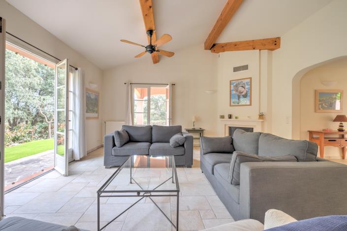 Image No.6-3 Bed Villa for sale