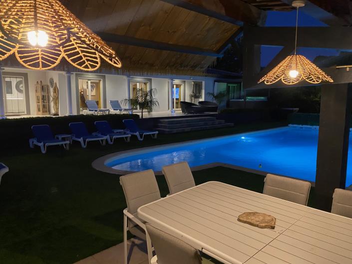 Image No.4-4 Bed Villa / Detached for sale