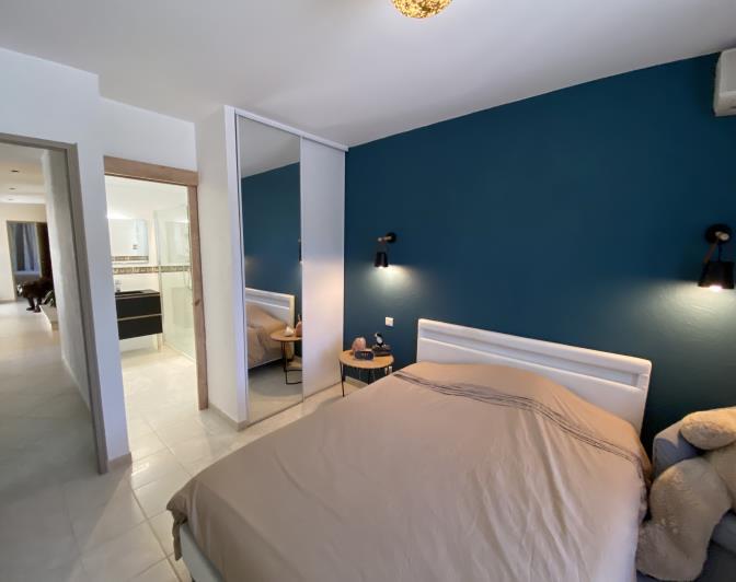 Image No.16-4 Bed Villa / Detached for sale