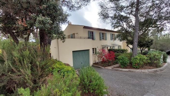 Image No.1-3 Bed House/Villa for sale