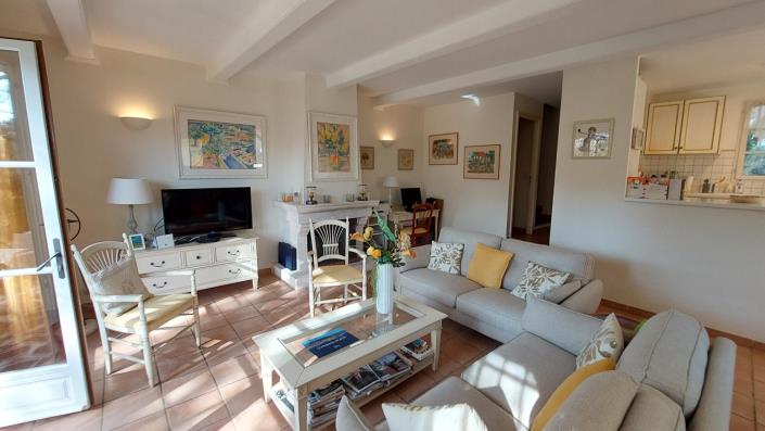 Image No.5-3 Bed House for sale