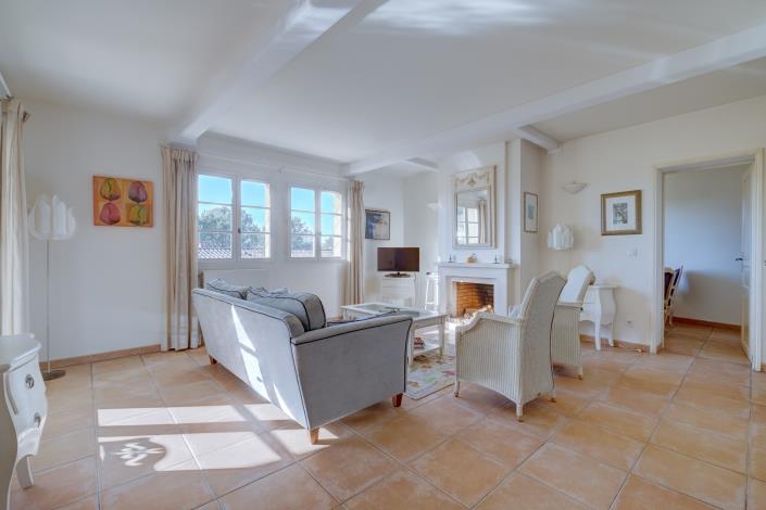 Image No.4-3 Bed Apartment for sale