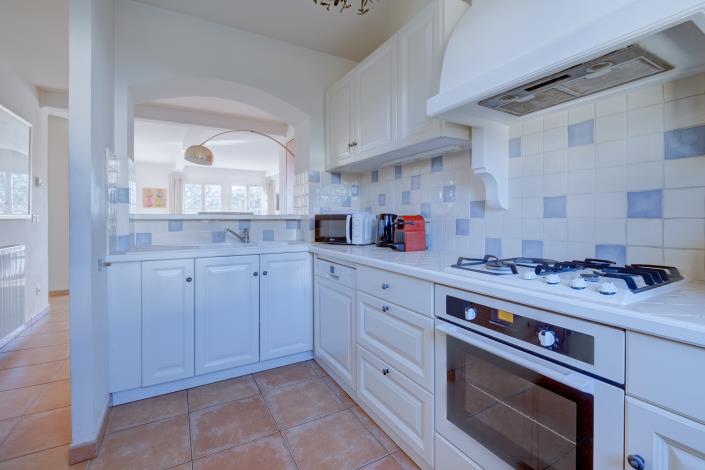Image No.9-3 Bed Apartment for sale