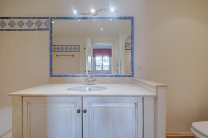 Image No.11-3 Bed Apartment for sale