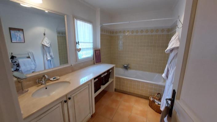 Image No.21-4 Bed Villa for sale