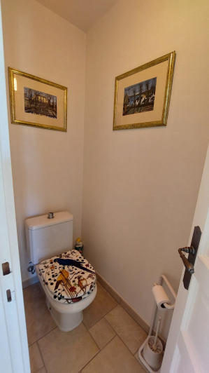 Image No.24-3 Bed House for sale