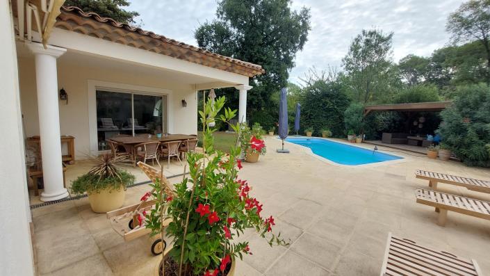 Image No.3-4 Bed Villa for sale