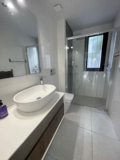 Image No.8-2 Bed Villa / Detached for sale