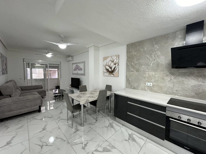 Image No.7-2 Bed Apartment for sale