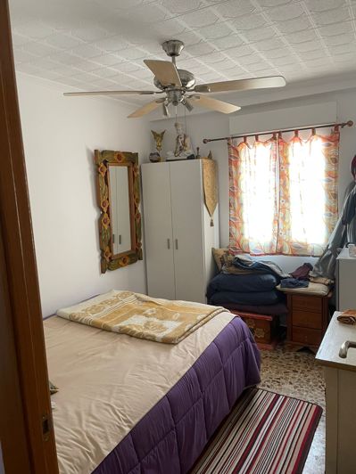 Image No.2-11 Bed Apartment for sale