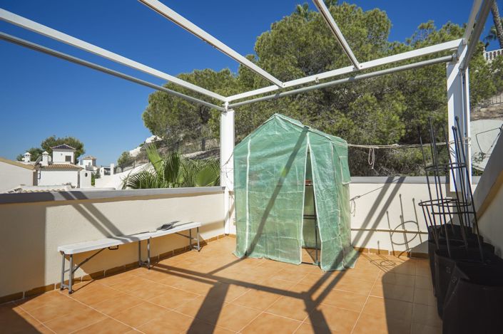 Image No.46-4 Bed Villa / Detached for sale