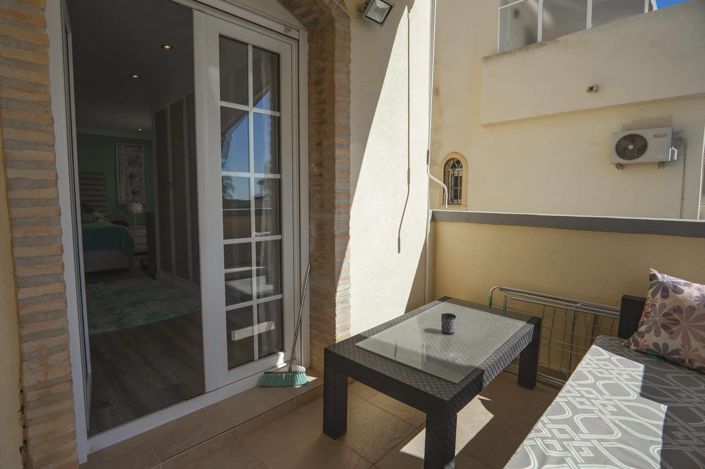 Image No.53-4 Bed Villa / Detached for sale