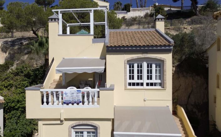 Image No.56-4 Bed Villa / Detached for sale