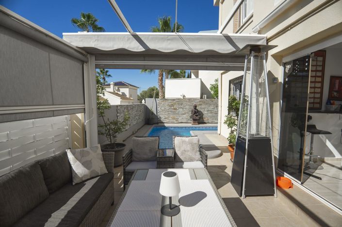 Image No.6-4 Bed Villa / Detached for sale