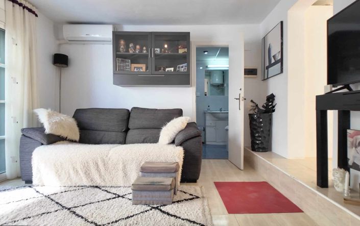 Image No.70-4 Bed Villa / Detached for sale