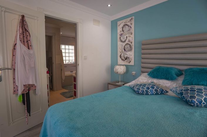 Image No.73-4 Bed Villa / Detached for sale