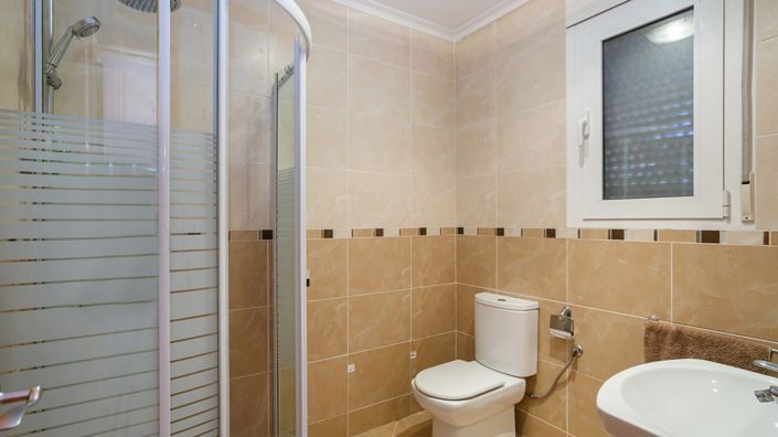 Image No.39-6 Bed Villa for sale