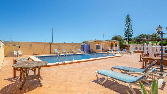 Image No.45-6 Bed Villa for sale