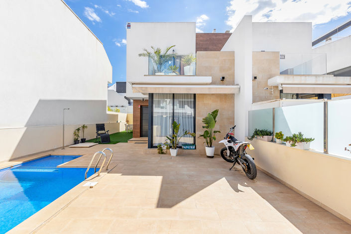Image No.1-Propriété de 3 chambres à vendre à Alicante