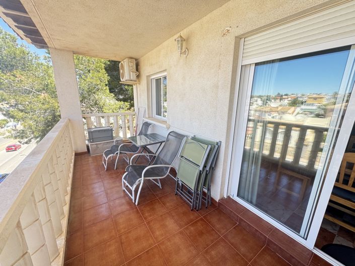 Image No.9-Appartement de 2 chambres à vendre à Villamartin