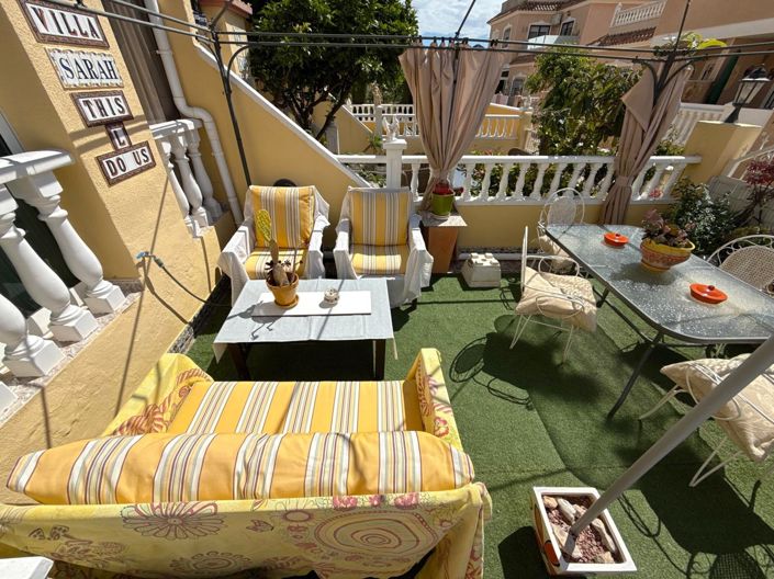 Image No.2-2 Bed Townhouse for sale