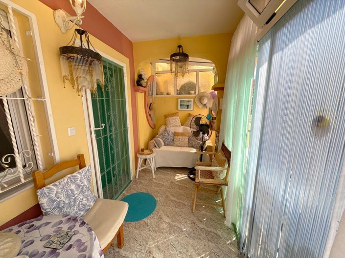 Image No.23-2 Bed Townhouse for sale